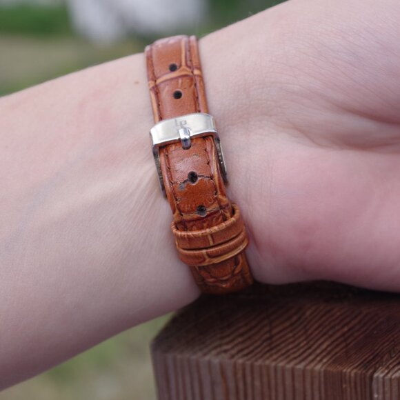 Brown Genuine Leather Ladies Watch By Lucien Piccard - Picture 4 of 6